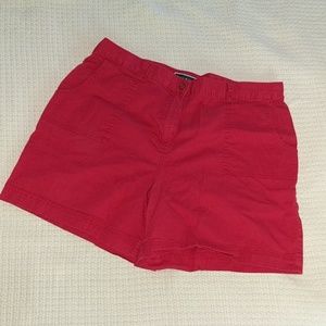 Comfortable fit Karen Scott red shorts